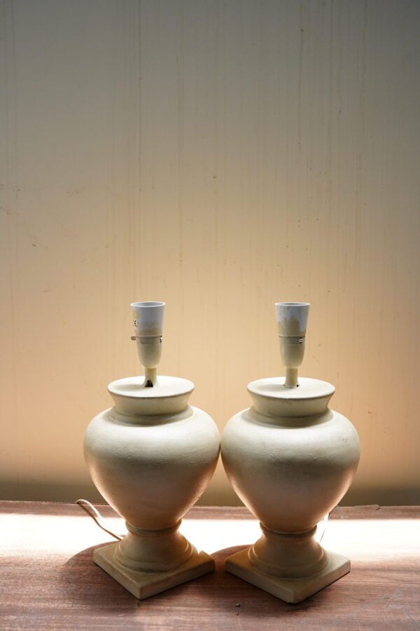Classic Ceramic Lamps - Image 4