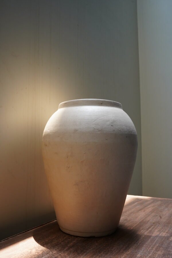 Beige Vessel