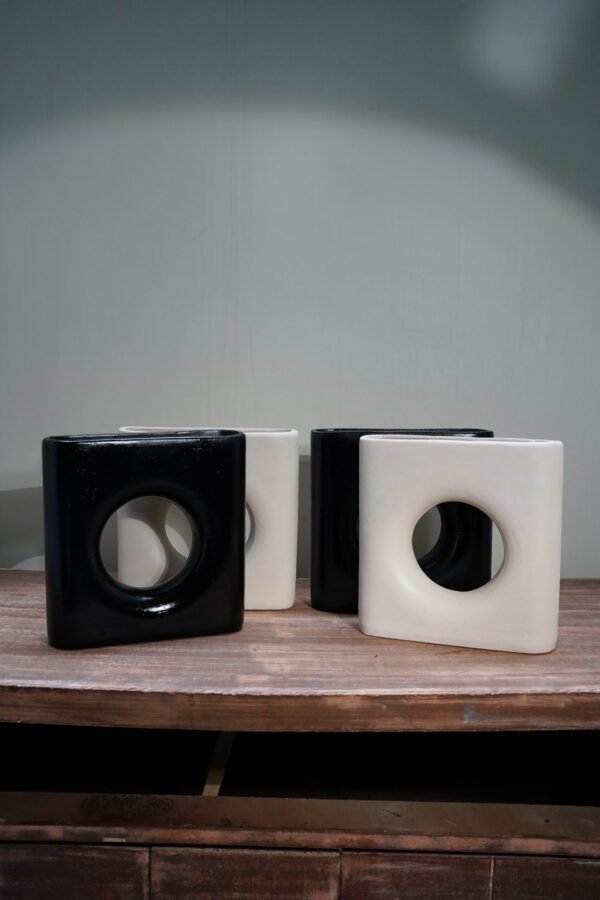Abstract Vase - Image 3
