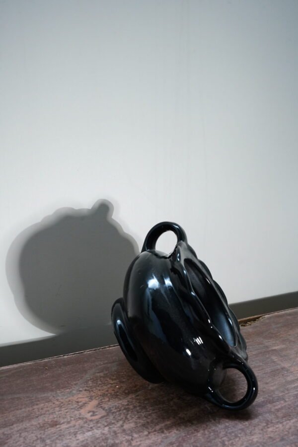 Classic Vase - Image 3